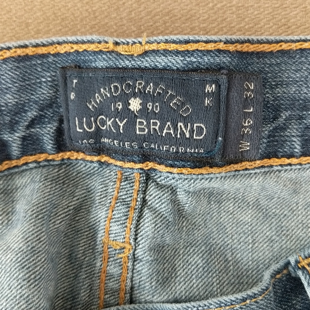 Lucky Jeans - Picture 3 of 6